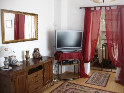 Madam Svetlana Bed & Breakfast Tivat Luaran gambar